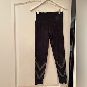 Electric & Rose tie dye workout leggings